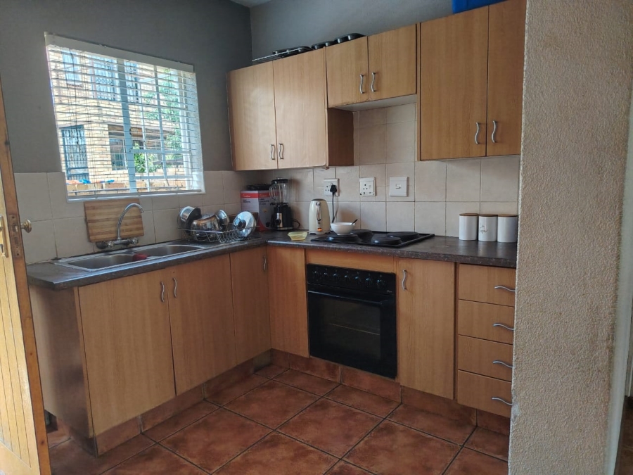 3 Bedroom Property for Sale in Safari Gardens North West